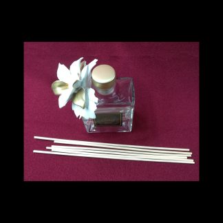 Perfumero italiano.