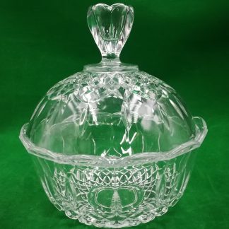 Bombonera de cristal.